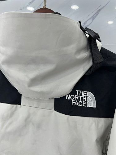 The North Face White Black GORE-TEX Mountain Jacket Waterproof Shell