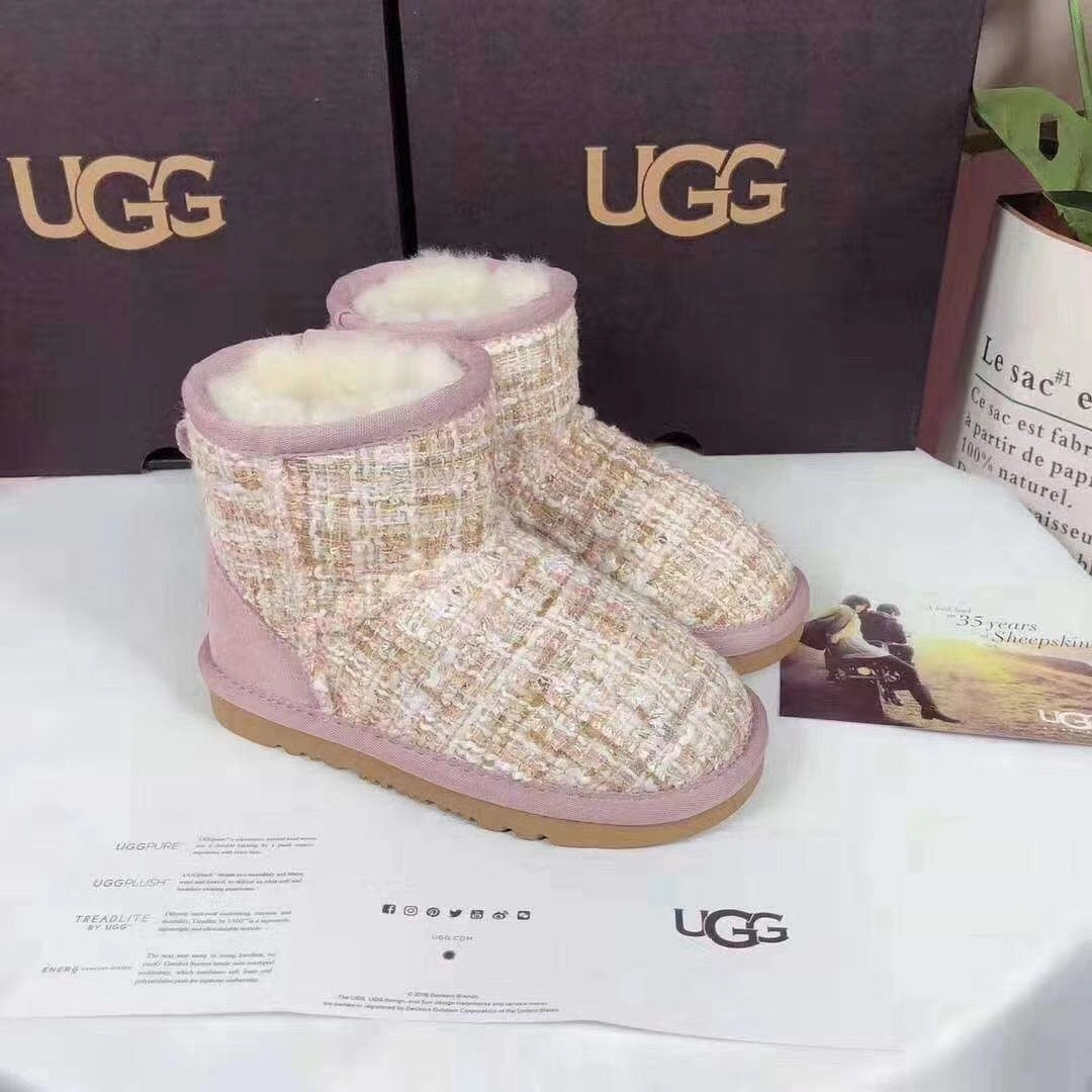 Kids Chanel-Style Snow Boots — Chic Pink | New Arrival | In Stock