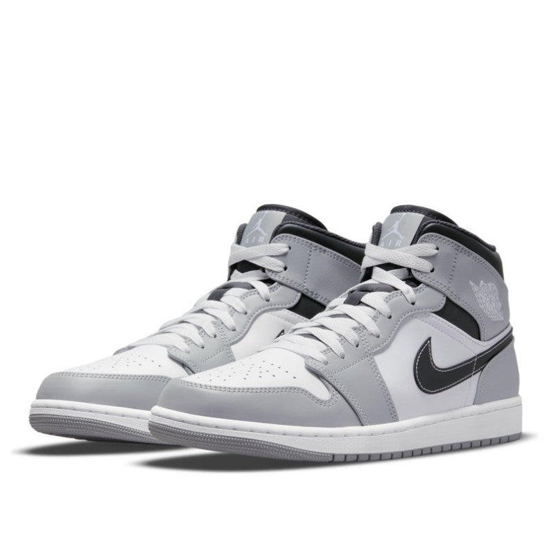 Air Jordan 1 Mid Hyper Royal Black Sneakers | 554724-077