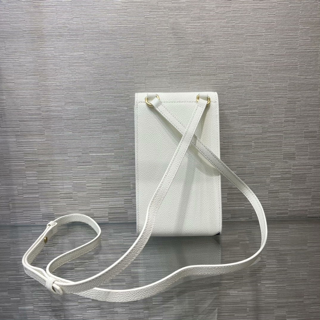 Slash pattern mobile phone bag