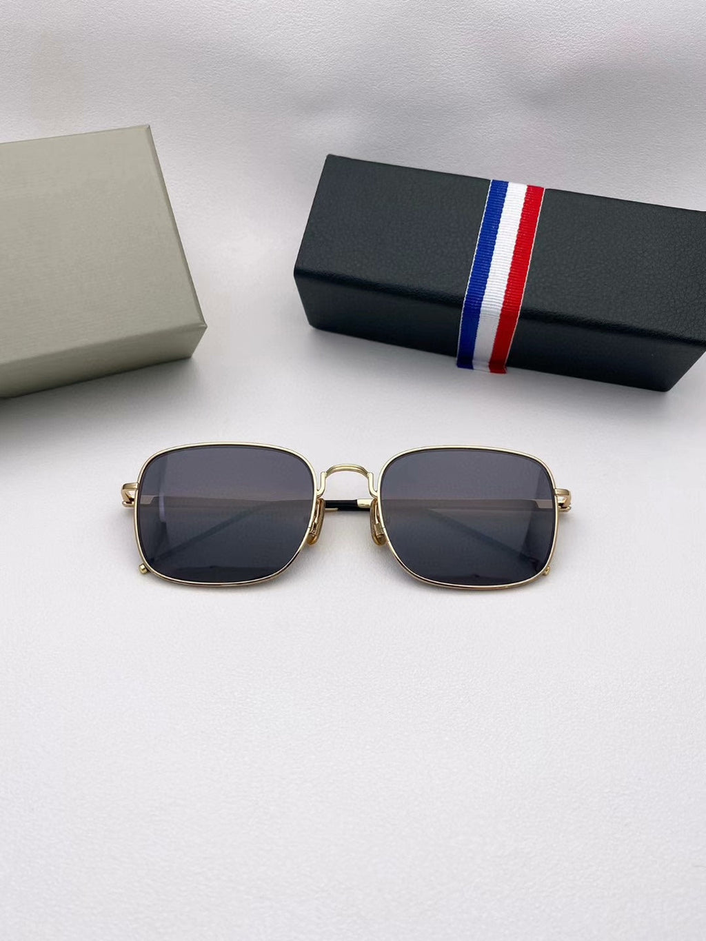 TBS124 Unisex double-bridge sunglasses