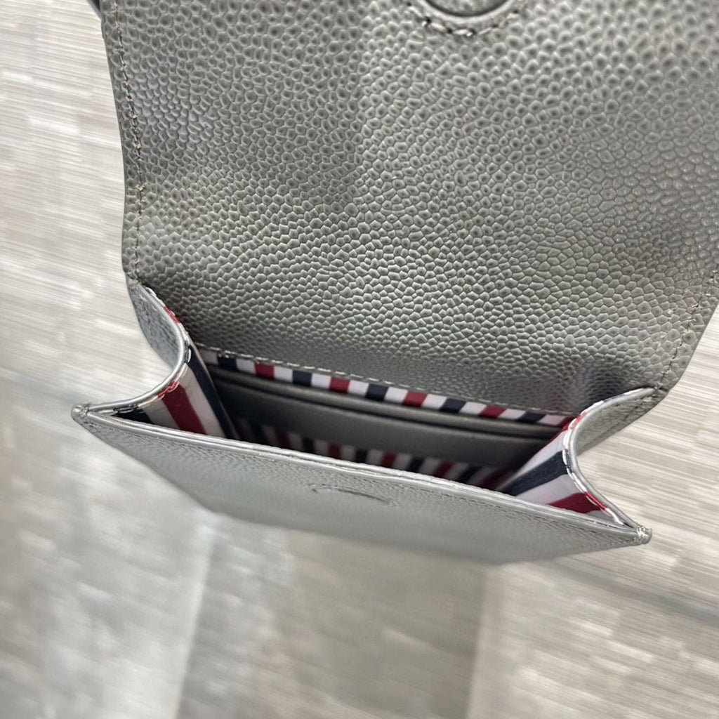 Classic four-bar mobile phone bag