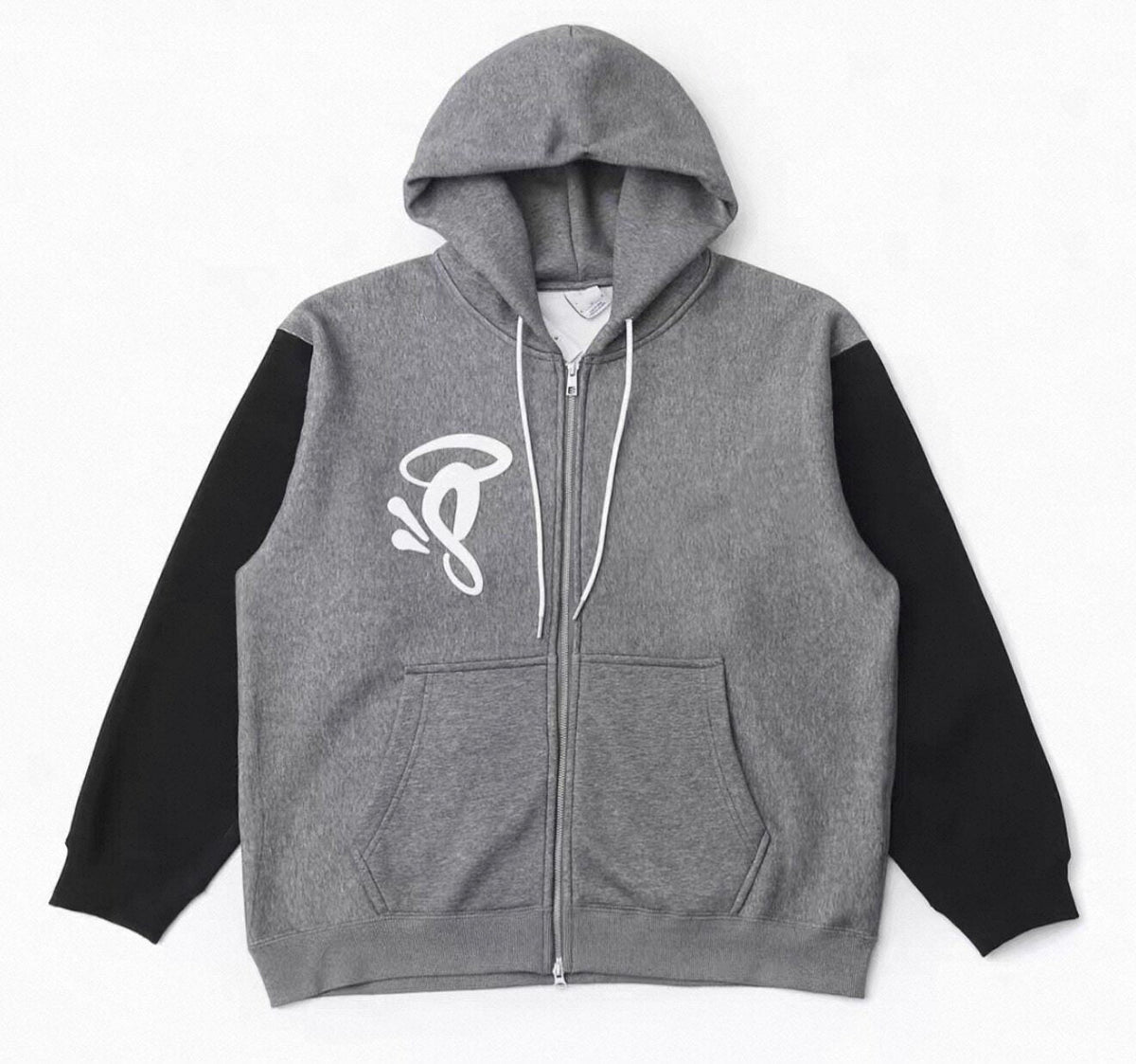 Syna world Contrast Sleeve Graphic Zip Up Hoodie