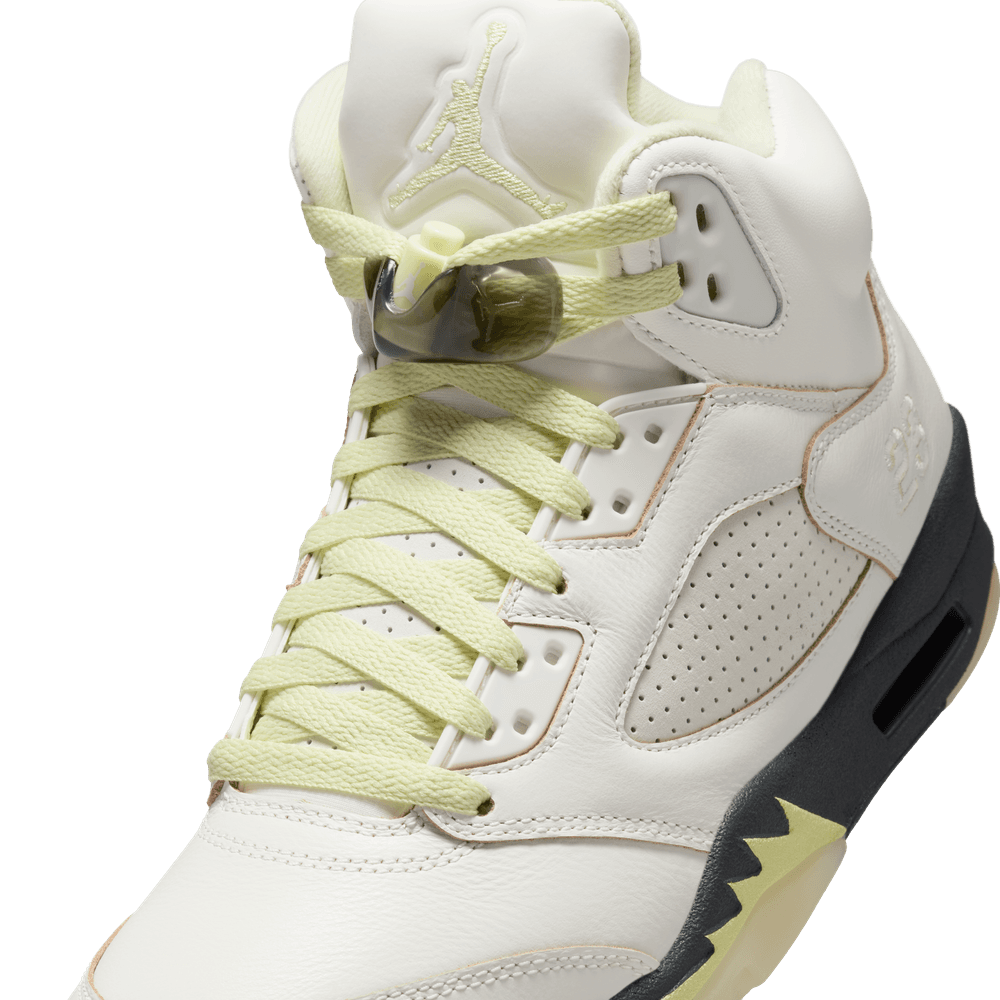 Wmns Air Jordan 5 Retro