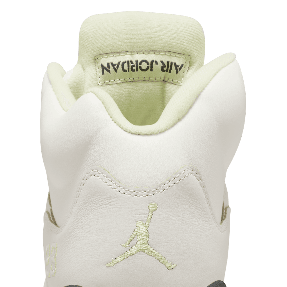 Wmns Air Jordan 5 Retro
