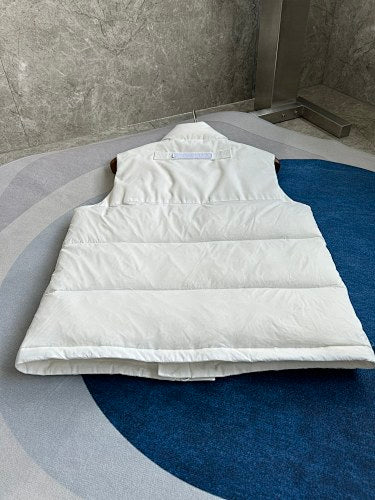 Canada Goose Down Vest in White