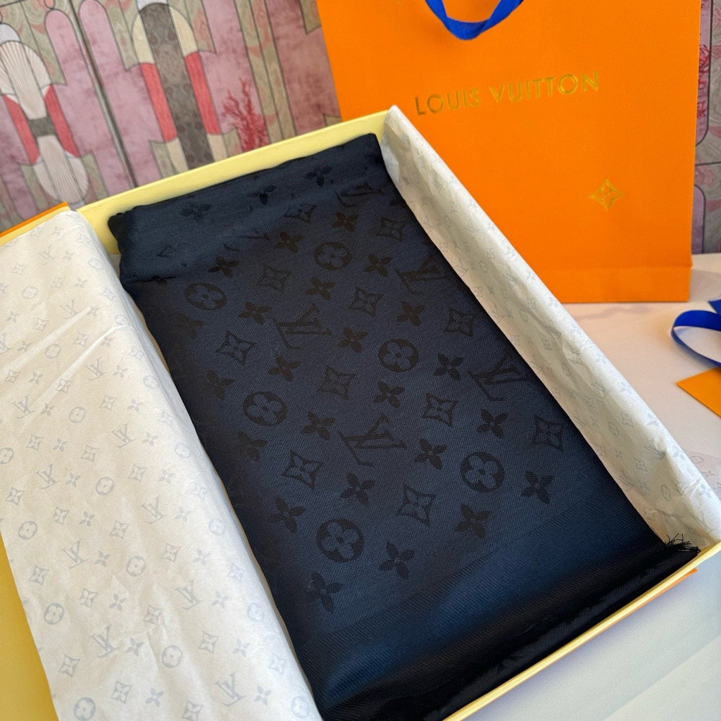 Louis Vuitton Patterned Woven Scarf