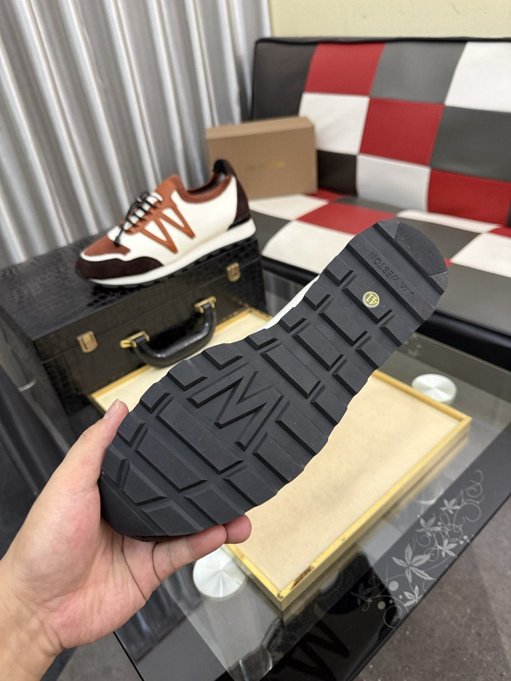Louis Vuitton Men's Cream Brown Low-Top Sneakers