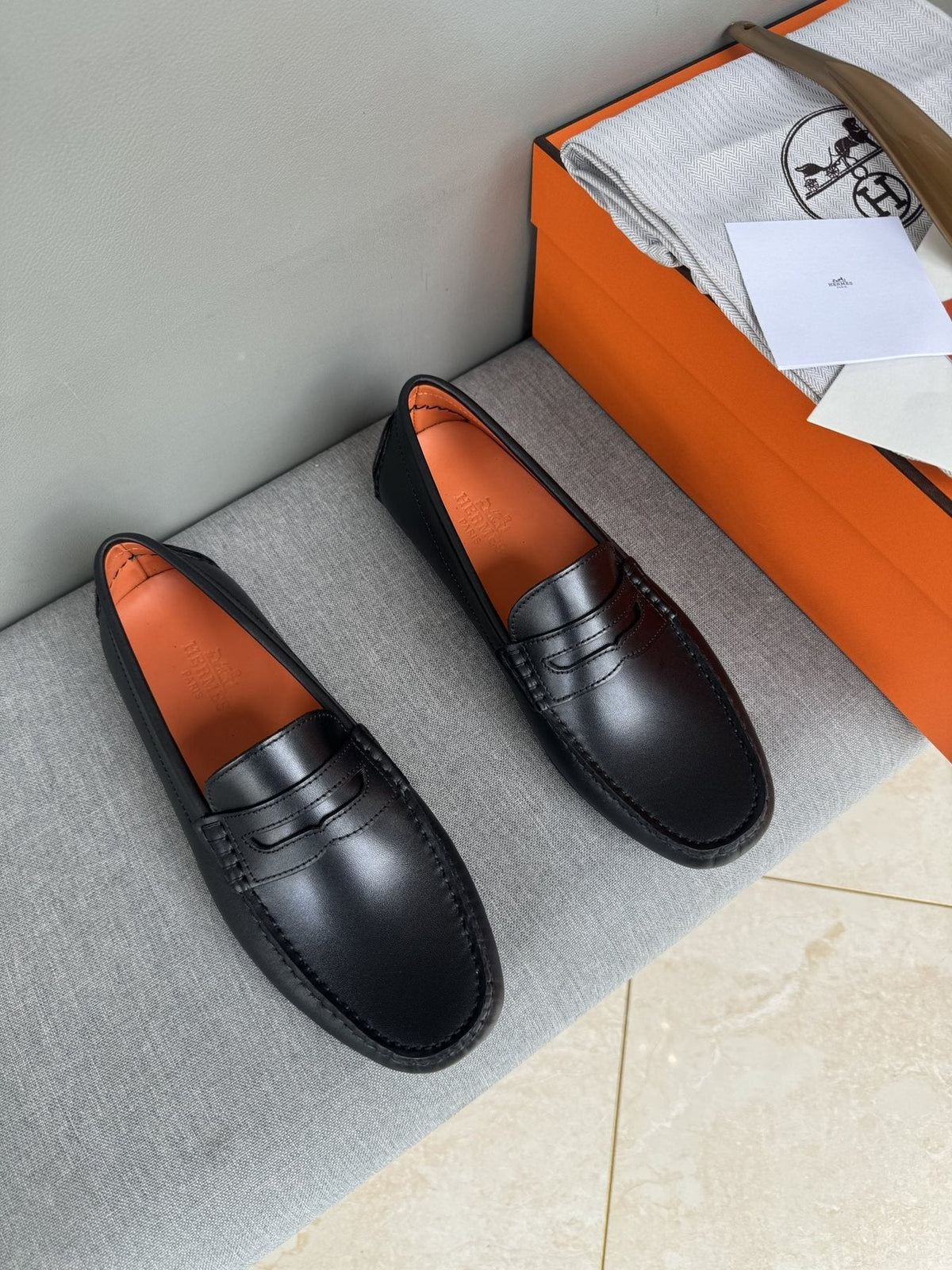 Hermès Men's Black Slip-On Loafers