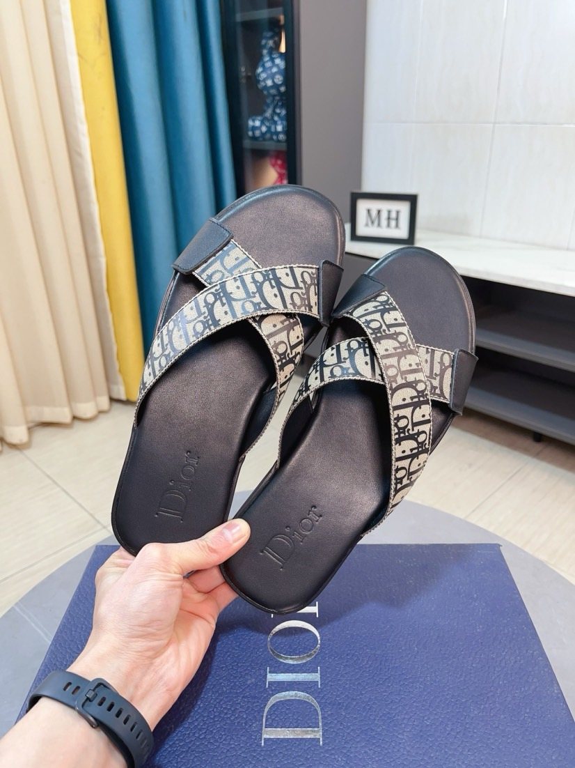 Dior Men's Patterned Cross-Strap Slide Sandals - Black and Beige