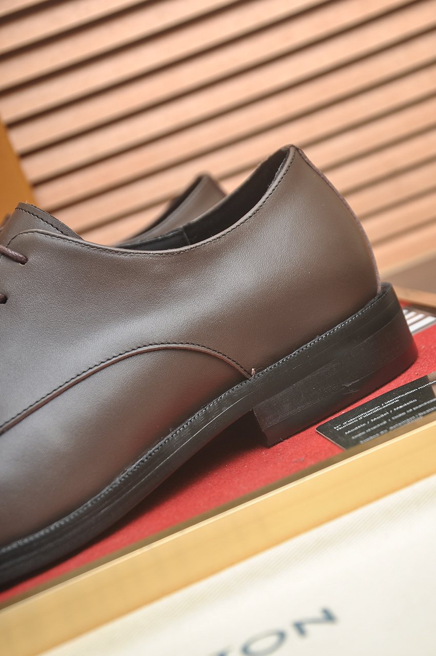 Louis Vuitton Brown Lace-Up Dress Shoes - Low-Profile Dress-Shoe Silhouette
