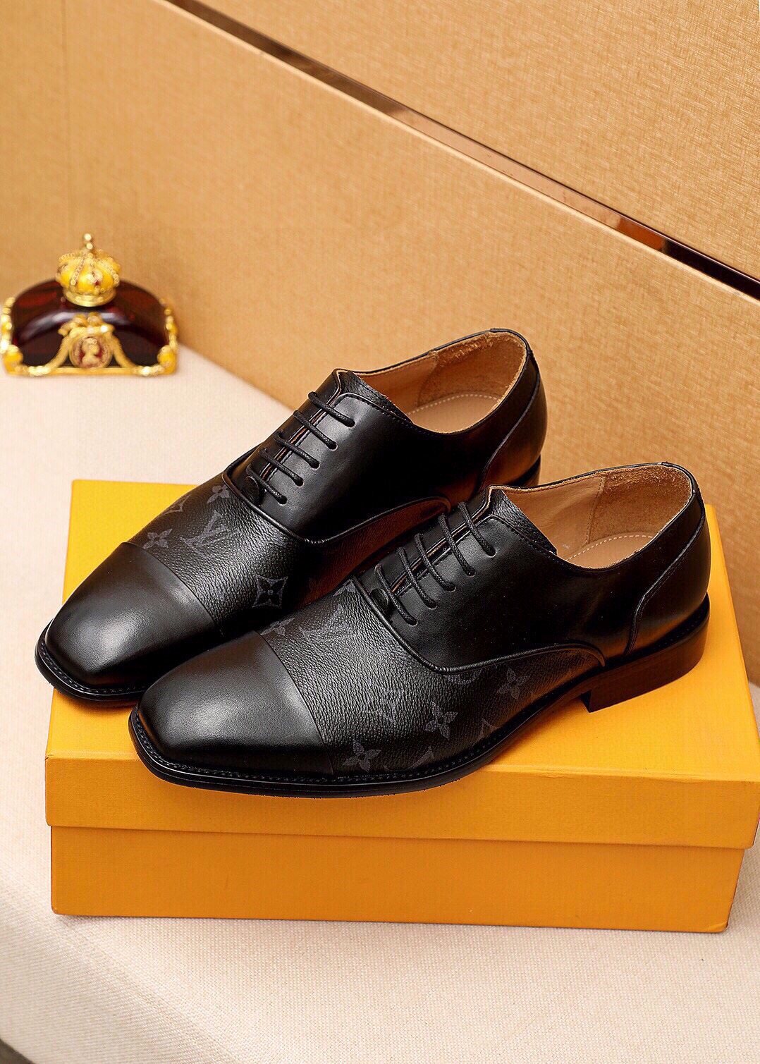Louis Vuitton Patterned Panel Lace-Up Dress Shoes