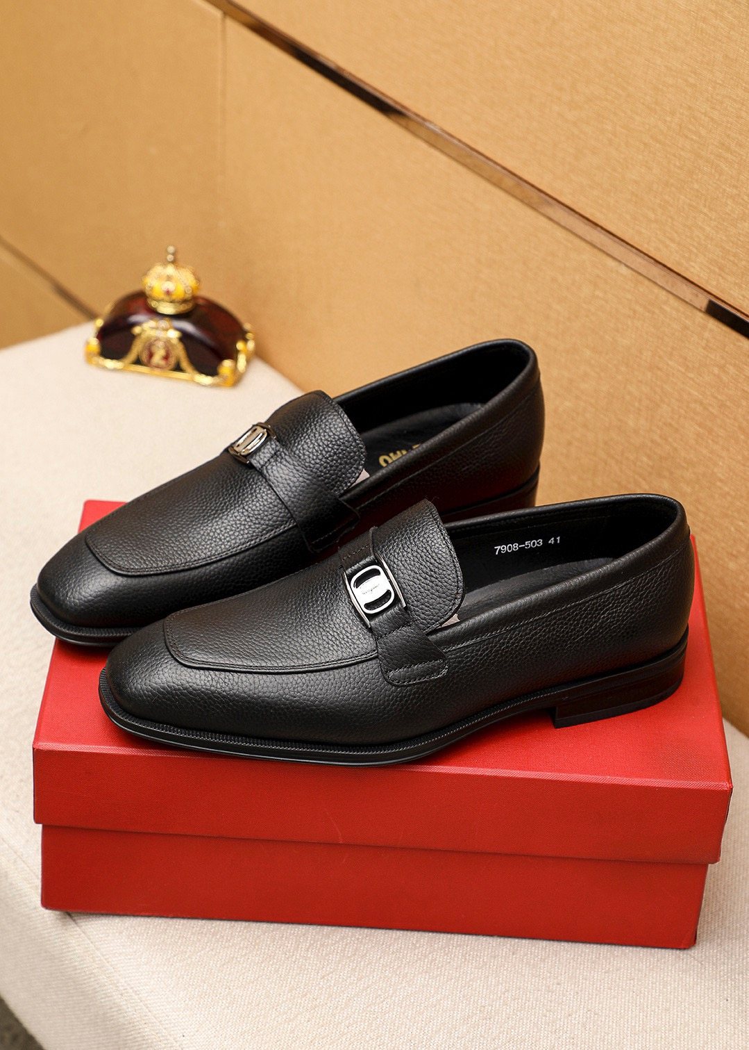 Ferragamo Men's Textured Leather Loafers - Stacked Heel